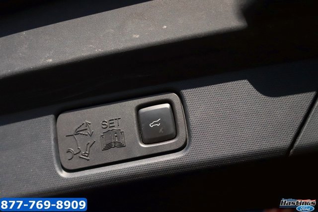 Used 2022 Ford Mustang Mach-E Premium image 15