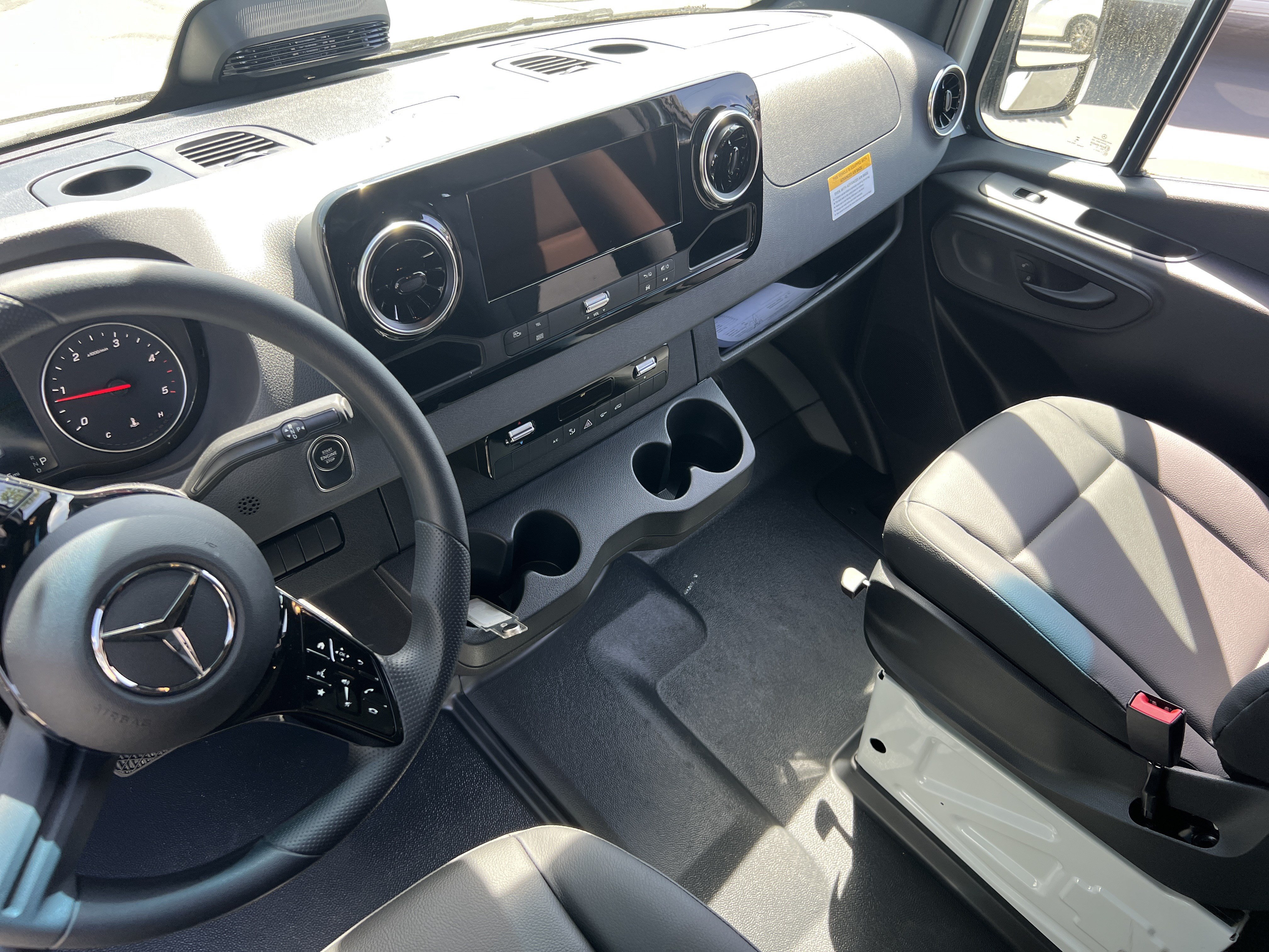 New 2026 Mercedes-Benz Sprinter 2500 image 17