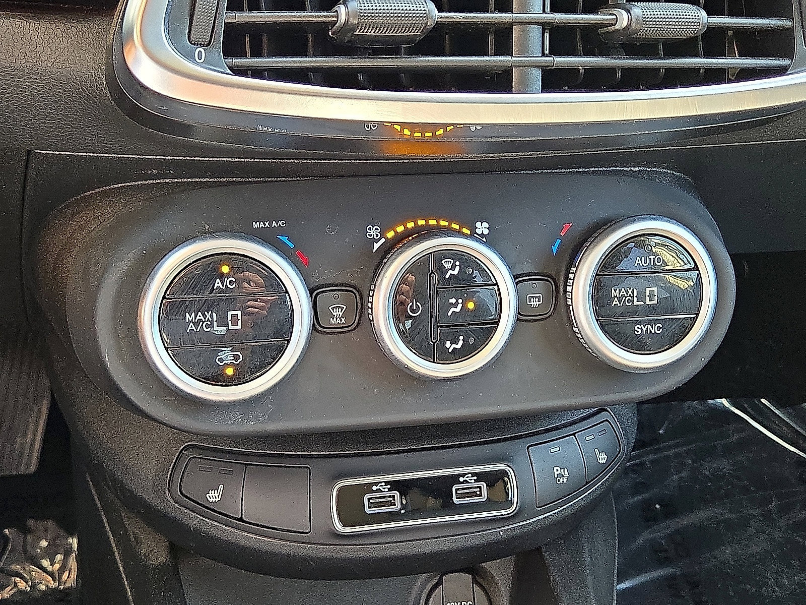 Used 2023 FIAT 500X Pop w/ Comfort Group AWD/4WD image 28