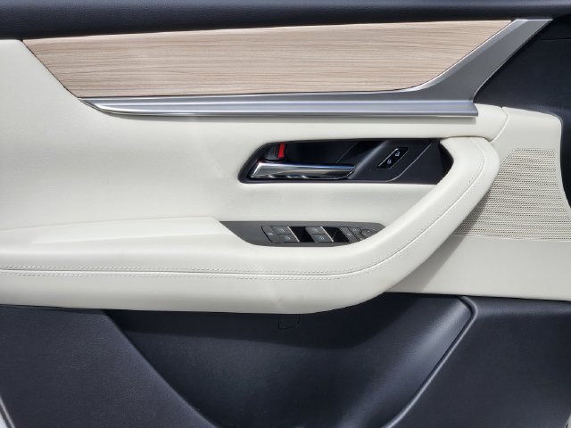 New 2026 MAZDA CX-90 Plug-In Hybrid w/ Premium Plus AWD/4WD image 9
