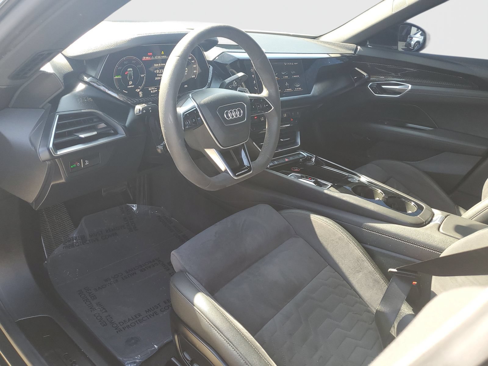Used 2023 Audi e-tron GT Premium Plus AWD/4WD image 18