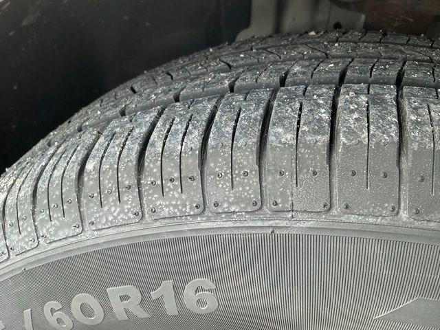 Used 2016 Chevrolet Cruze LT image 12