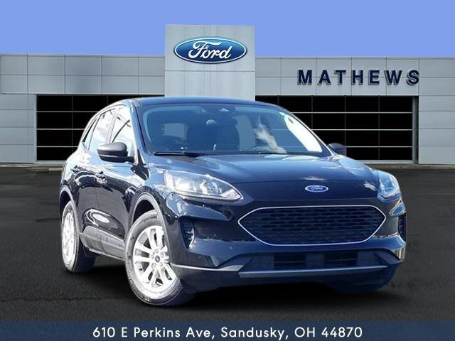 Used 2022 Ford Escape SE w/ Cold Weather Package image 1