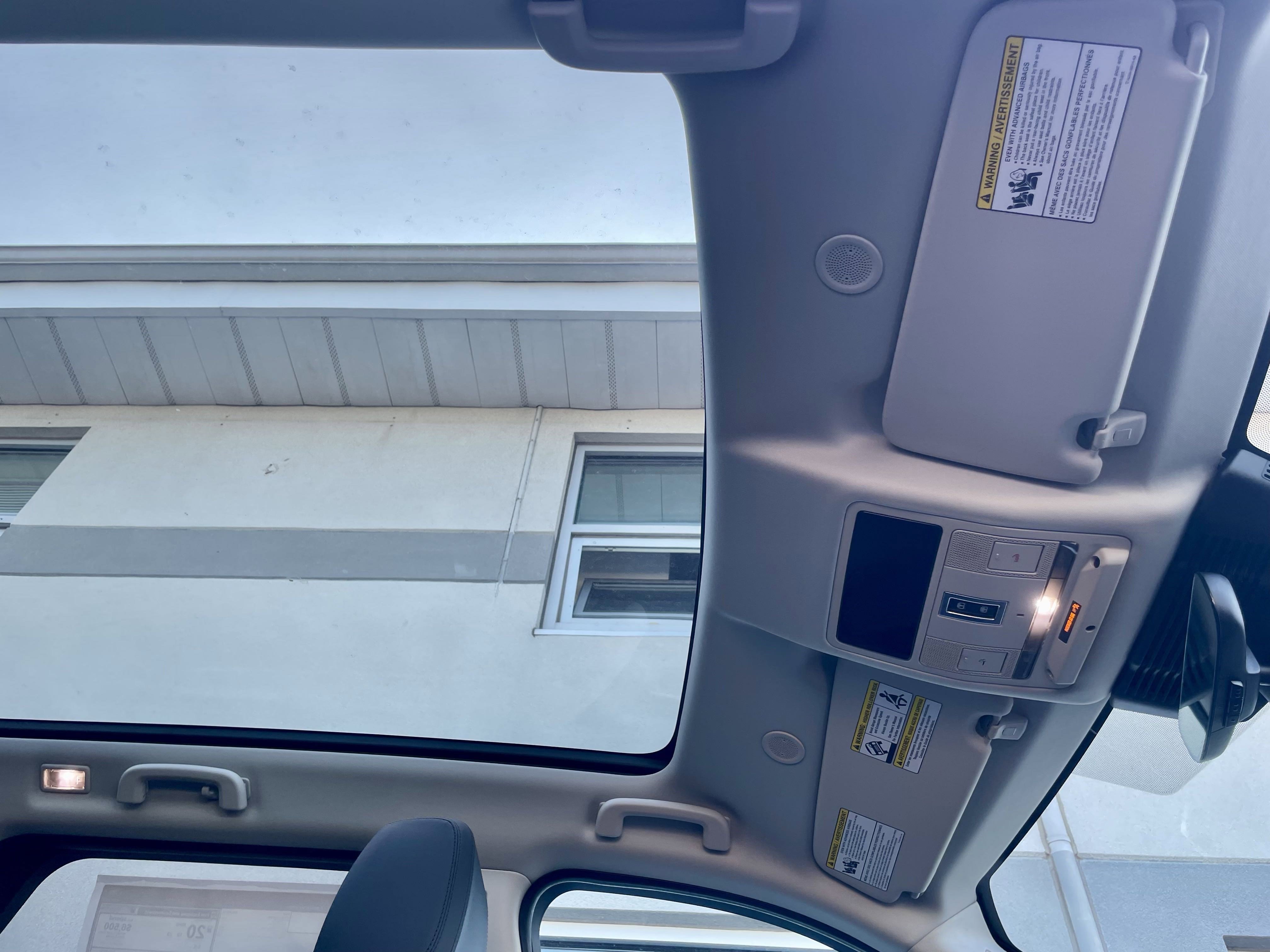 New 2025 Land Rover Discovery Sport S image 17