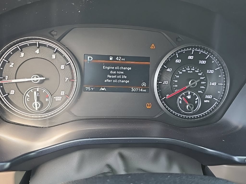 Used 2023 Hyundai Santa Fe SE AWD/4WD image 2