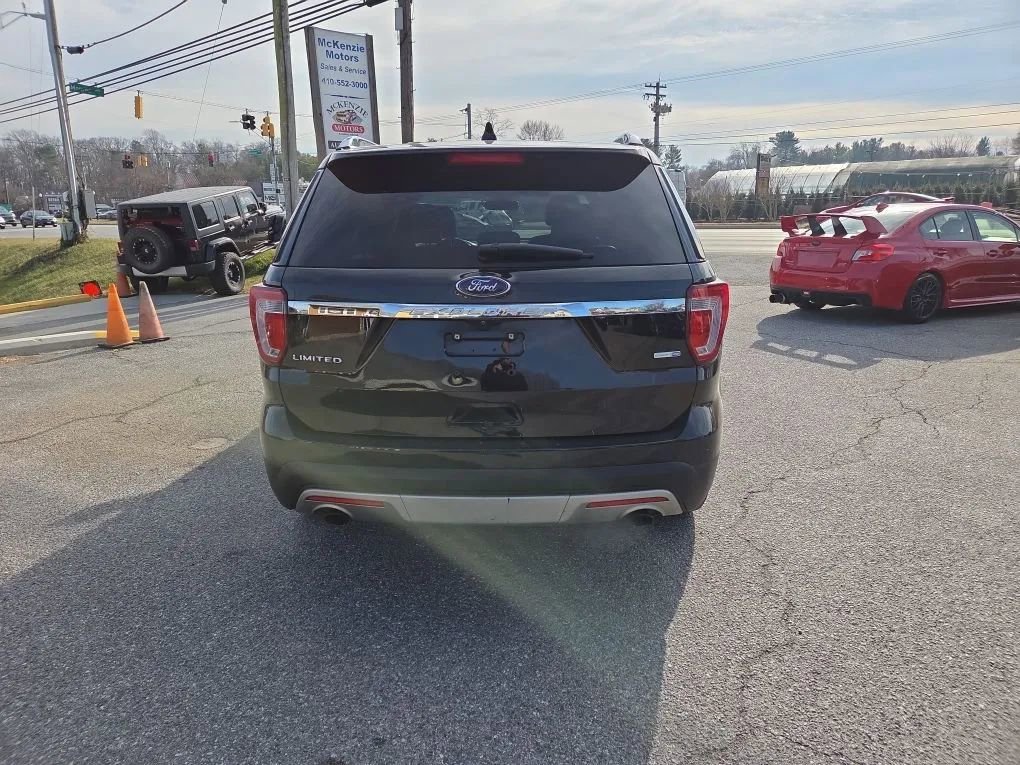 Used 2016 Ford Explorer Limited w/ Equipment Group 301A AWD/4WD image 6