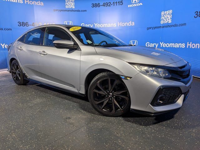 Used 2018 Honda Civic Sport image 2