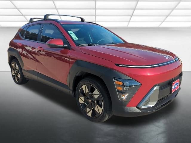 Used 2025 Hyundai Kona SEL image 1