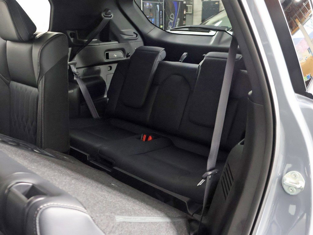 New 2026 Mitsubishi Outlander SEL image 39