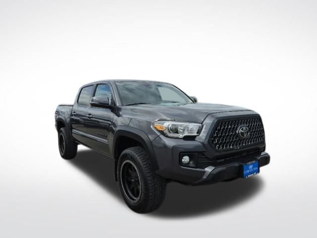 Used 2019 Toyota Tacoma TRD Off-Road image 3