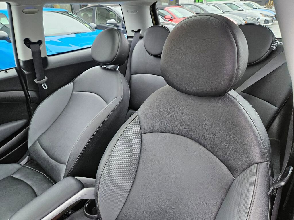 Used 2010 MINI Cooper Hardtop image 14