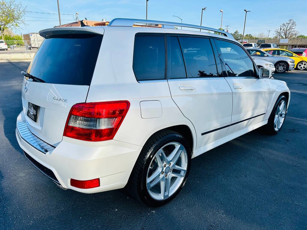 Used 2012 Mercedes-Benz GLK 350 4MATIC image 7