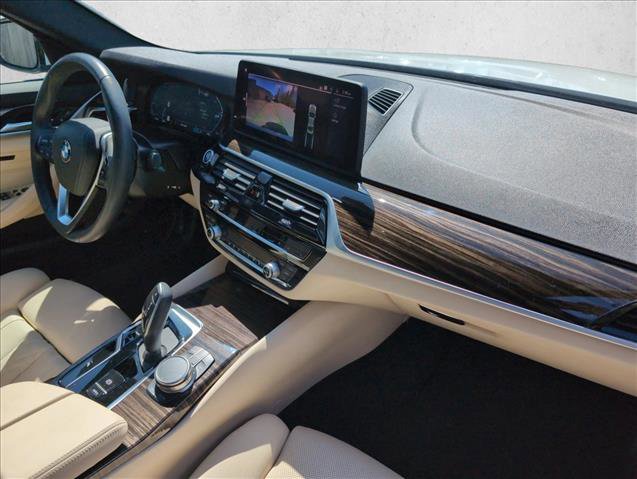 Used 2023 BMW 530i w/ Convenience Package image 24