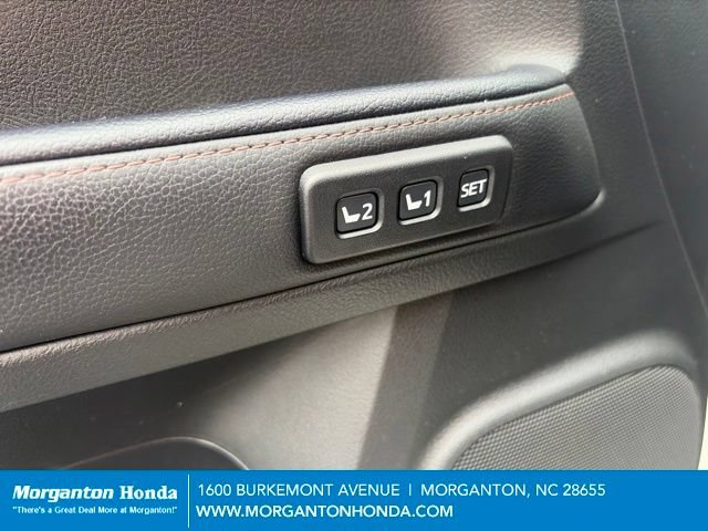Used 2022 Toyota 4Runner Limited AWD/4WD image 15