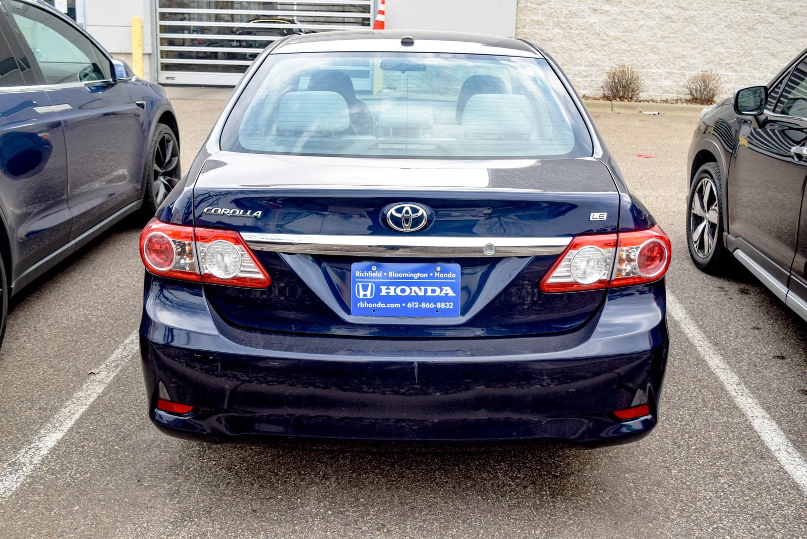 Used 2011 Toyota Corolla LE image 6