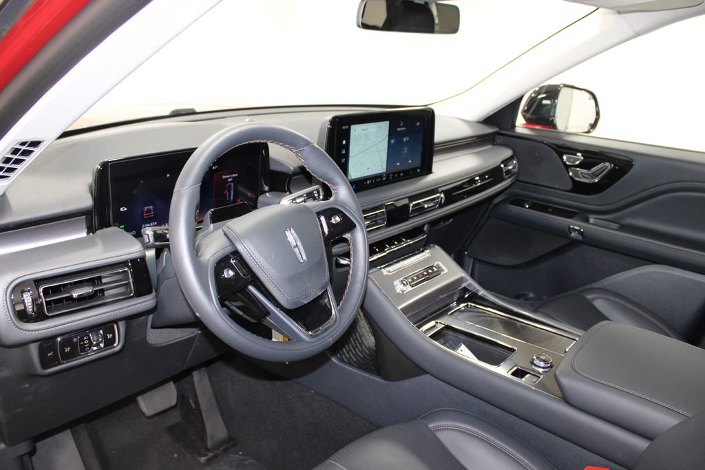 New 2026 Lincoln Aviator 2WD image 23