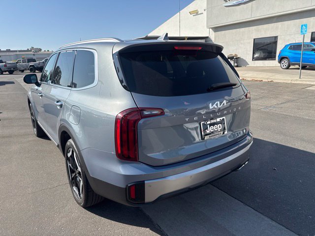 Used 2024 Kia Telluride S w/ S Sunroof Package FWD image 3