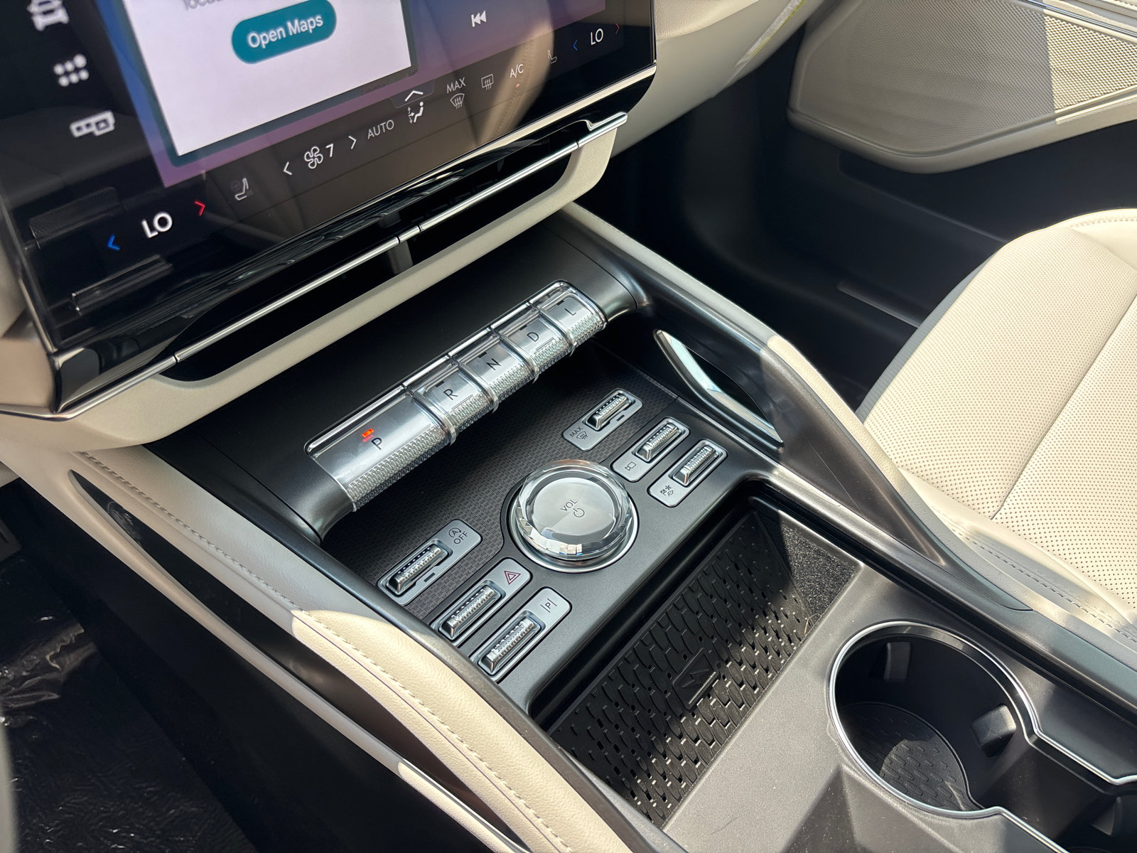 New 2026 Lincoln Nautilus Premier AWD/4WD image 23