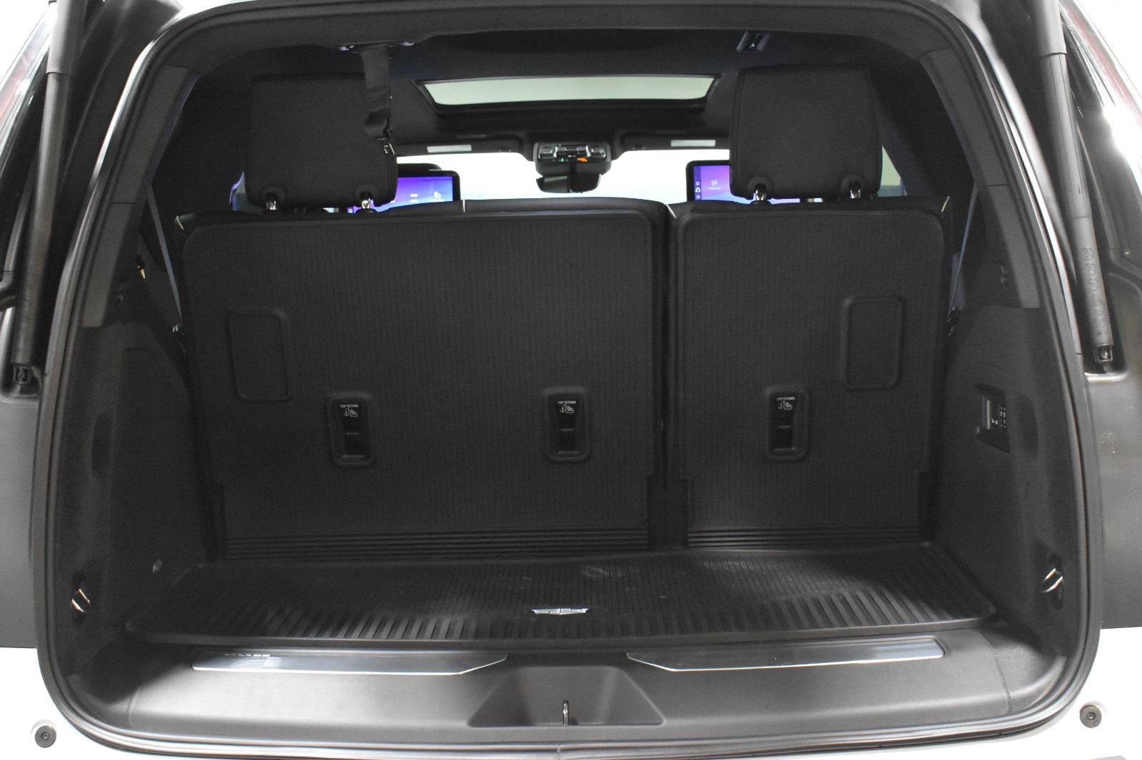 New 2026 Cadillac Escalade Luxury w/ Touring Package image 16