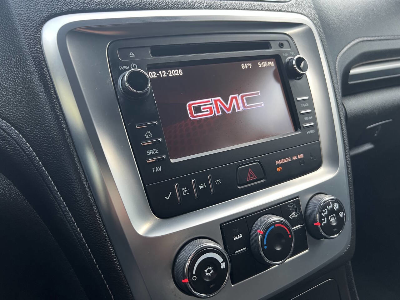 Used 2013 GMC Acadia SLE image 14