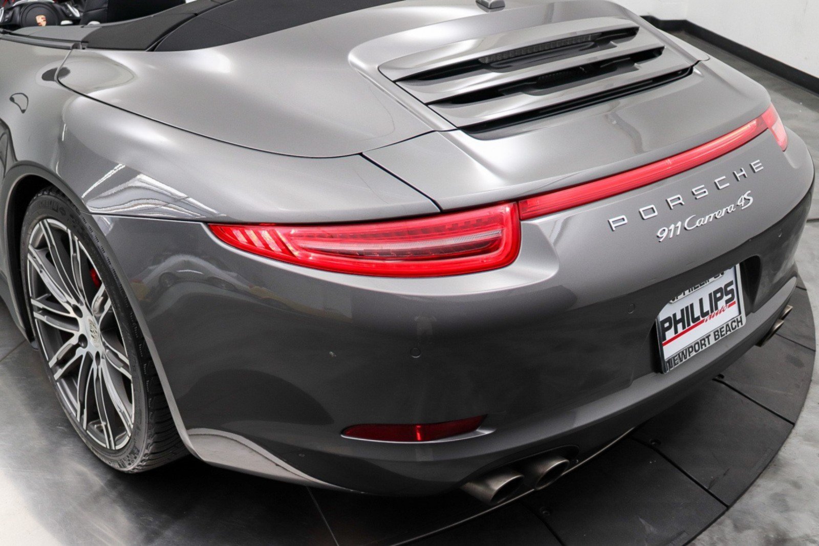 Used 2015 Porsche 911 Carrera 4S AWD/4WD image 20