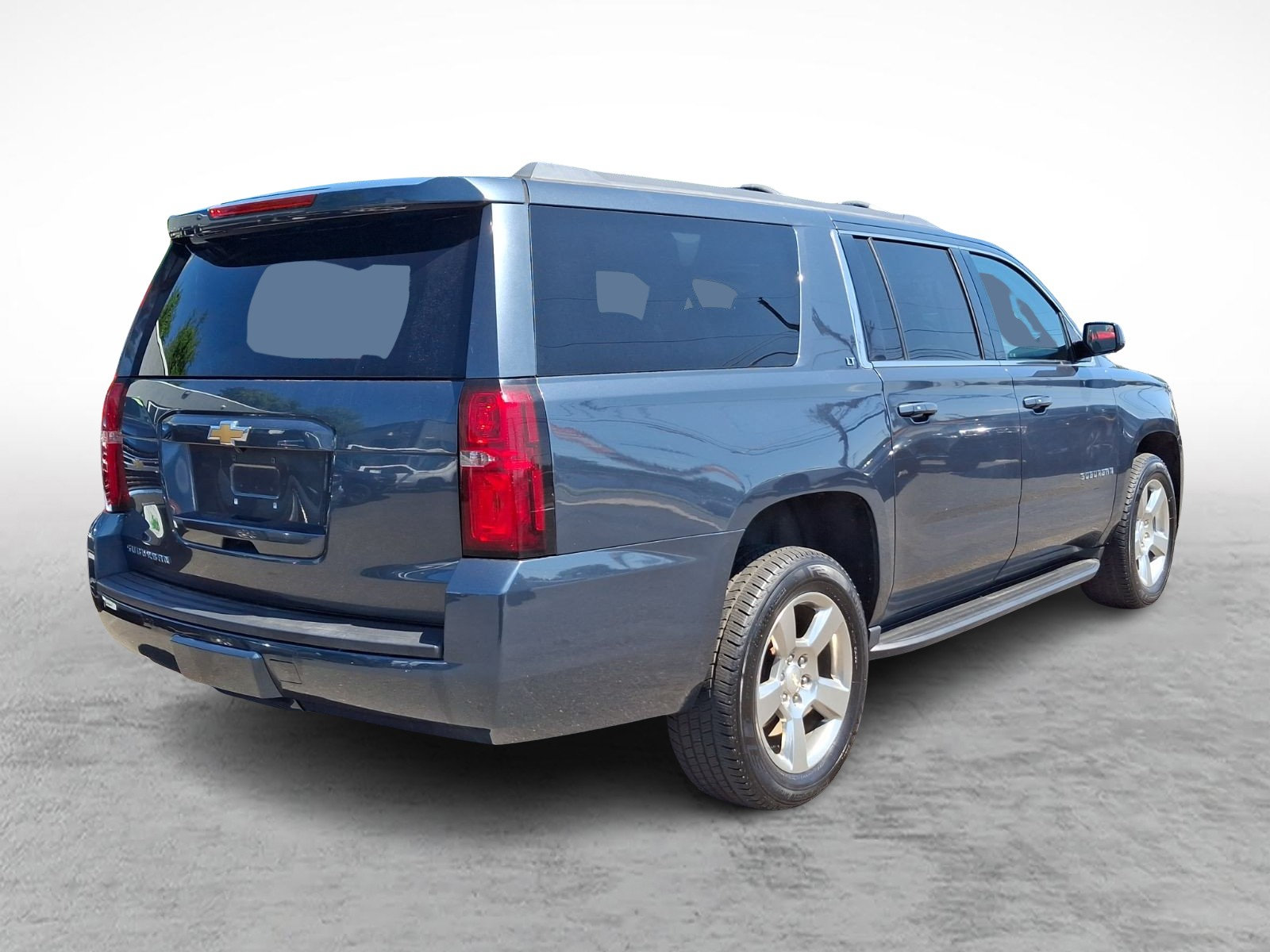 Used 2020 Chevrolet Suburban LT AWD/4WD image 6
