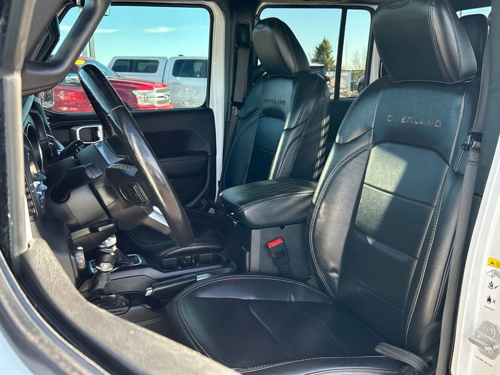 Used 2020 Jeep Gladiator Overland image 15