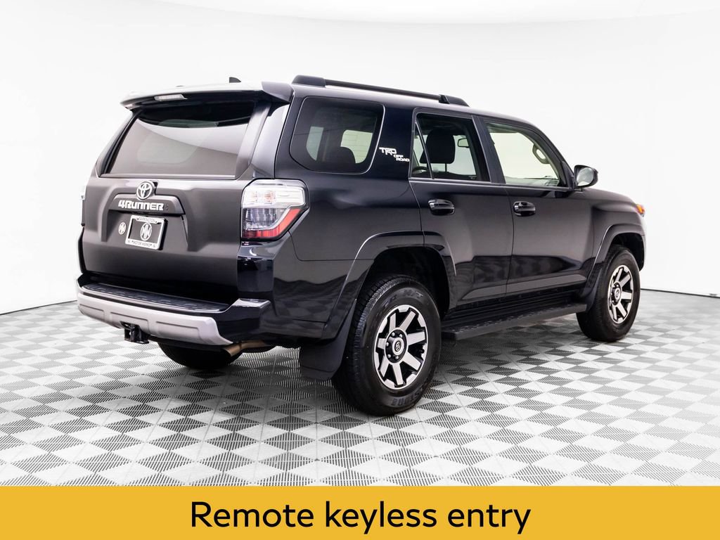 Used 2024 Toyota 4Runner TRD Off-Road AWD/4WD image 5