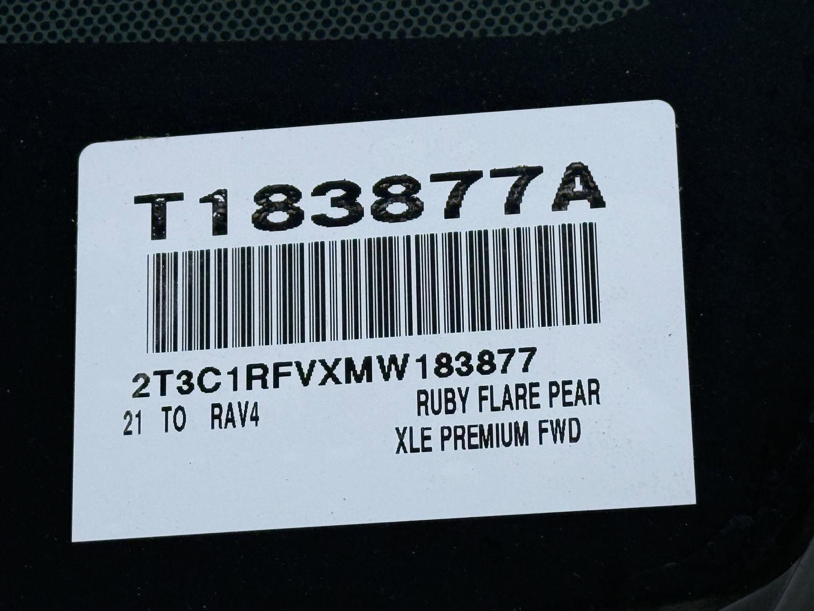 Used 2021 Toyota RAV4 XLE Premium FWD image 14