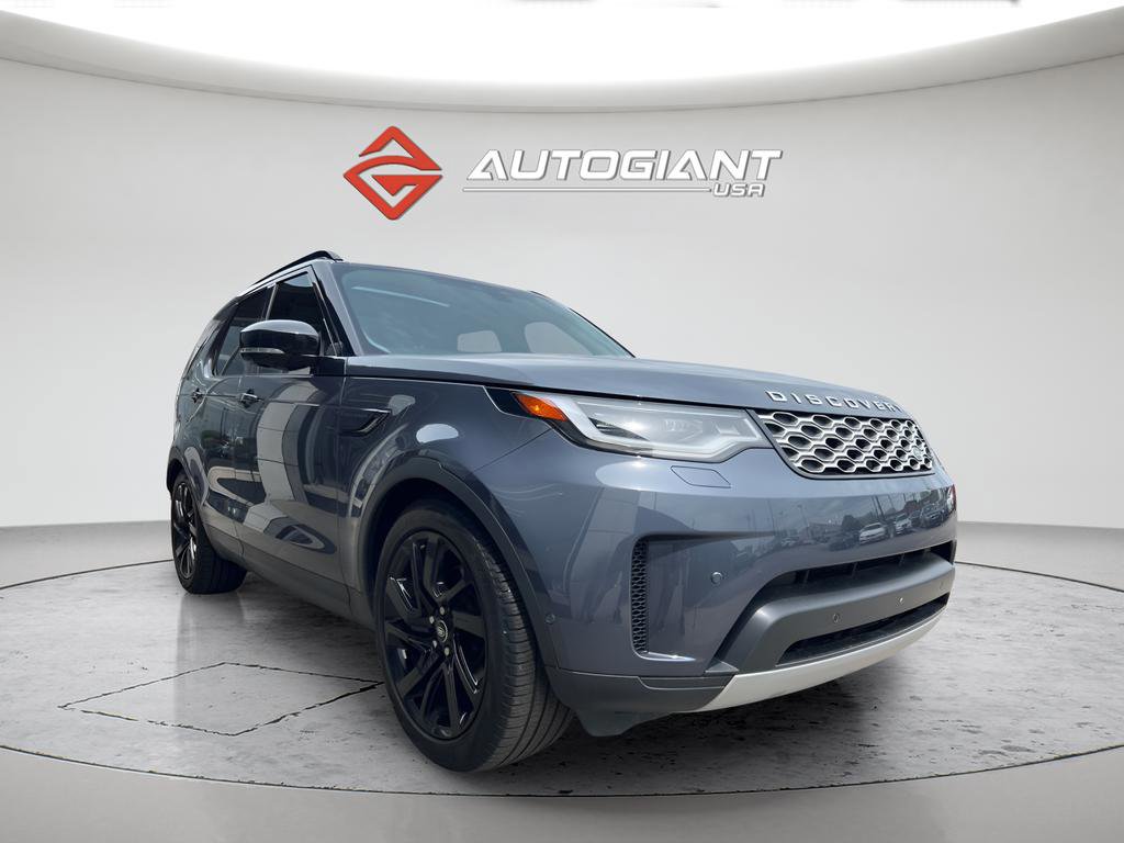 Used 2024 Land Rover Discovery S image 11