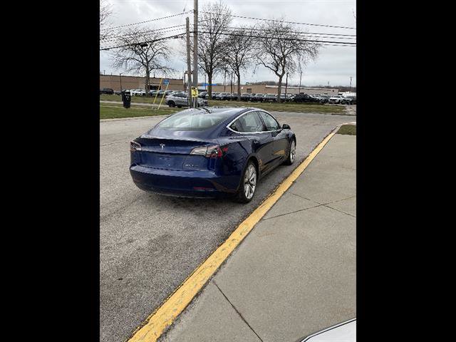 Used 2018 Tesla Model 3 Long Range image 2