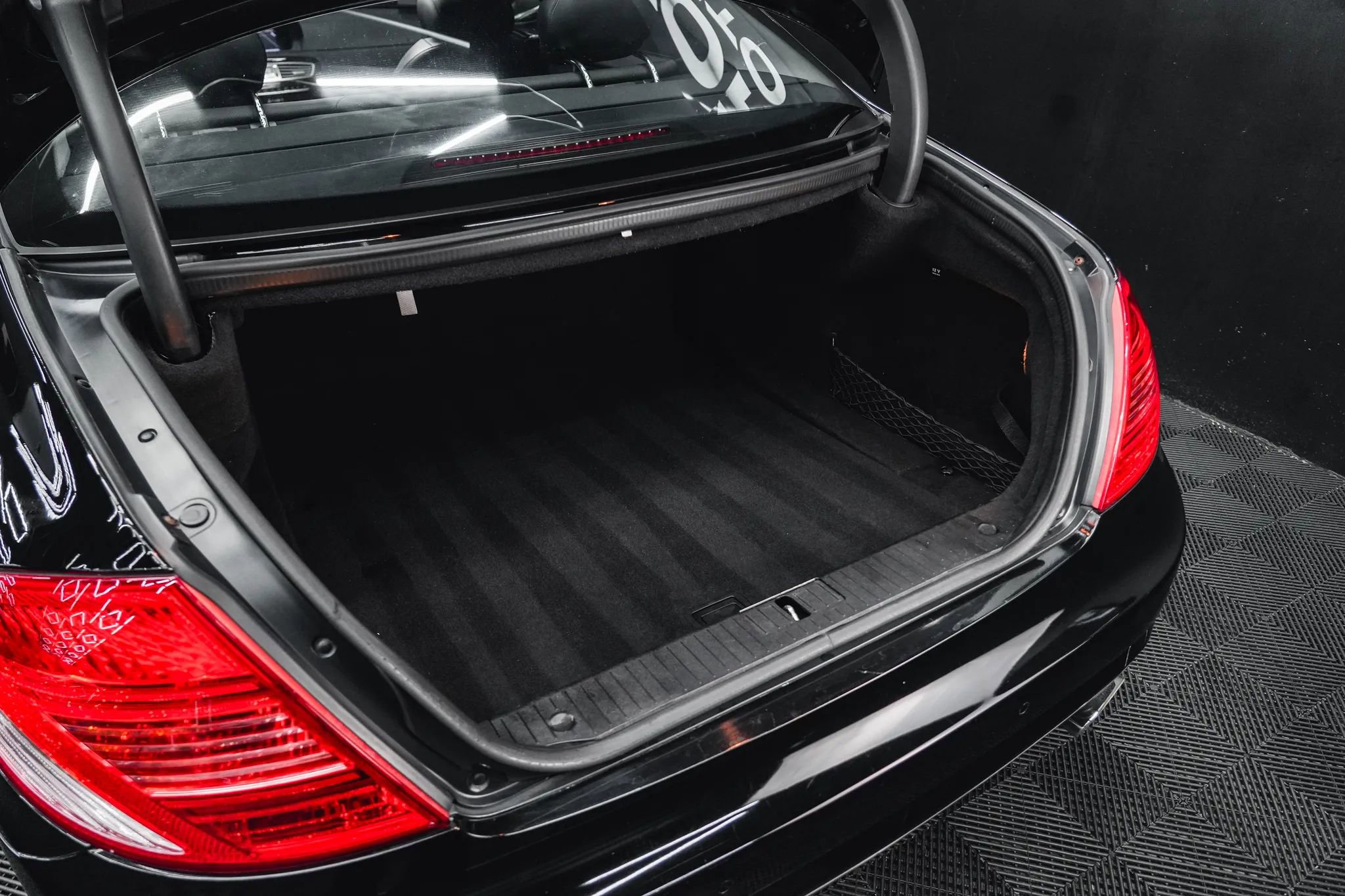 Used 2009 Mercedes-Benz CL 550 4MATIC image 61