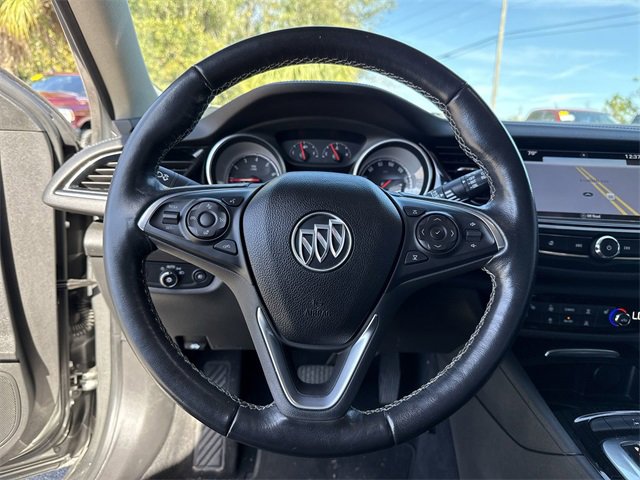 Used 2018 Buick Regal Essence w/ Driver Confidence Package #1 image 40