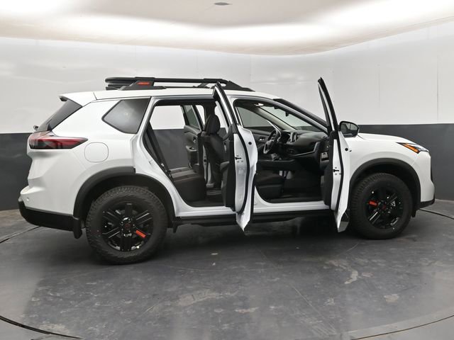 New 2026 Nissan Rogue SV AWD/4WD image 28