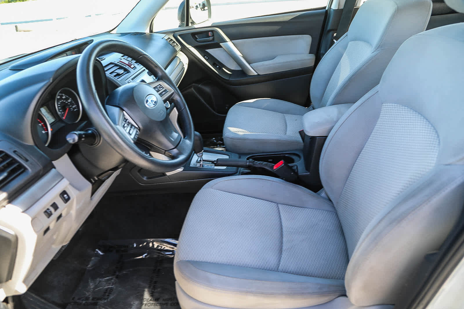 Used 2015 Subaru Forester 2.5i w/ Alloy Wheel Package AWD/4WD image 18