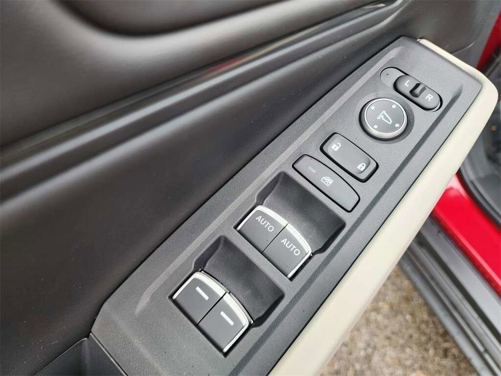 Used 2024 Honda Accord EX image 27