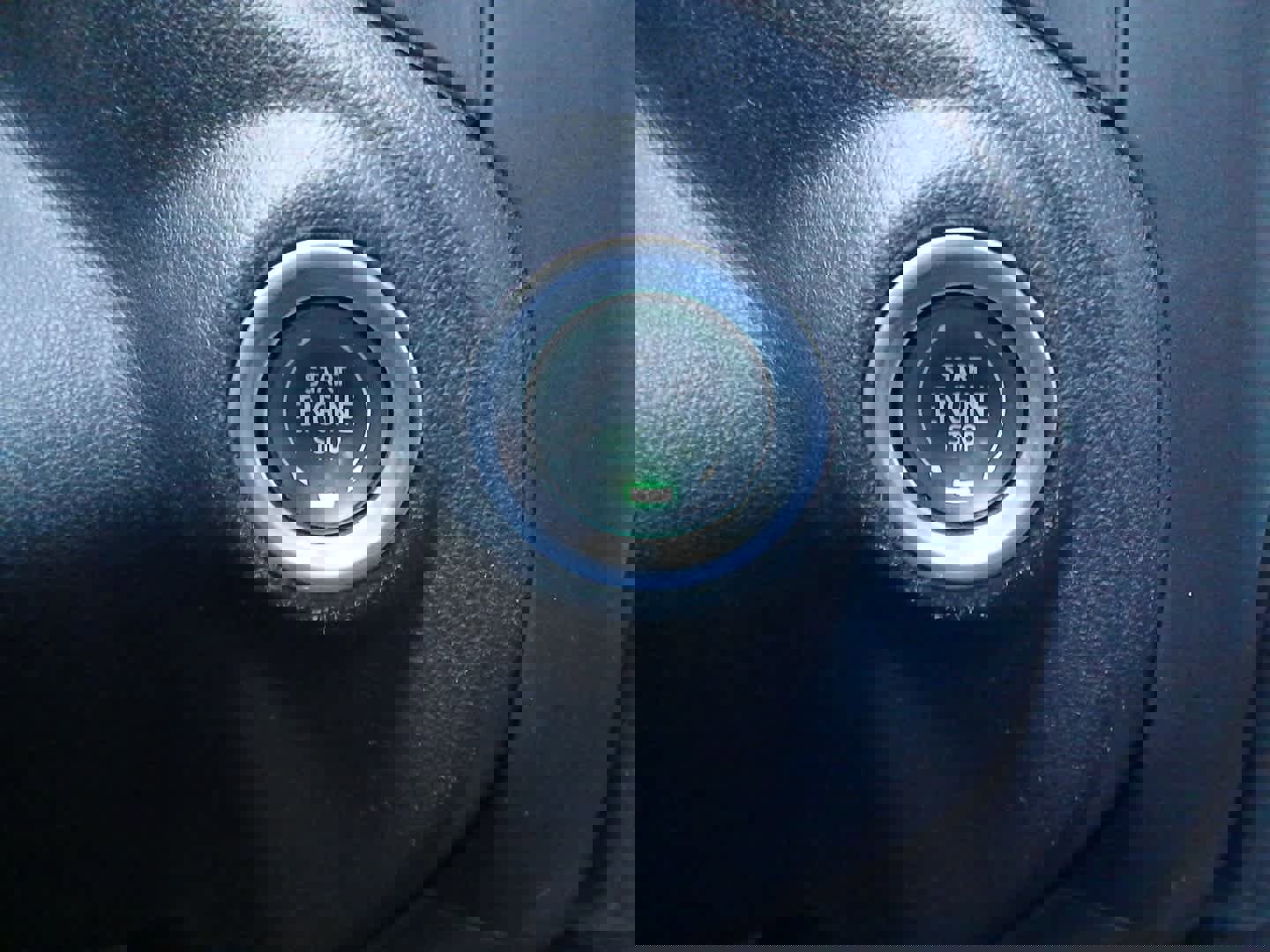 Used 2023 GMC Sierra 2500 AT4 w/ AT4 Preferred Package image 40