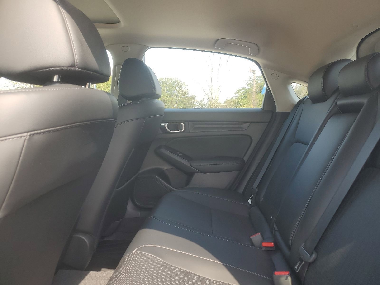 Used 2023 Honda Civic EX-L image 12