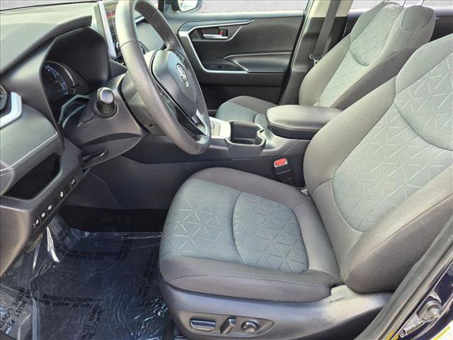 Certified 2025 Toyota RAV4 XLE w/ Convenience Package AWD/4WD image 14