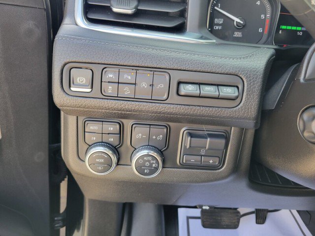 Used 2021 GMC Yukon Denali w/ Denali Ultimate Package image 16