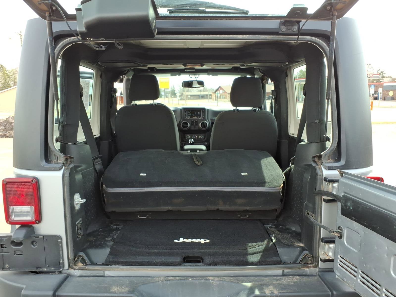 Used 2015 Jeep Wrangler Sport w/ Quick Order Package 23S image 16