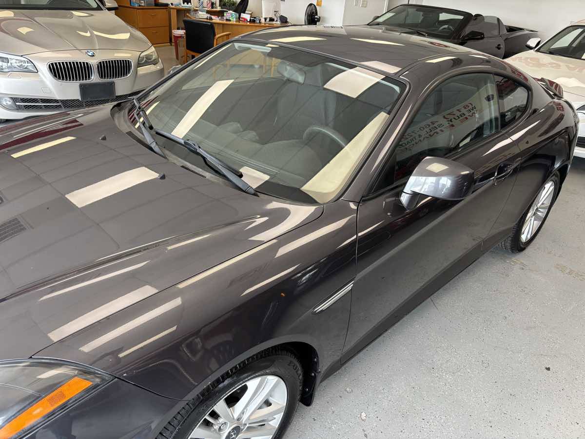 Used 2008 Hyundai Tiburon GS image 4