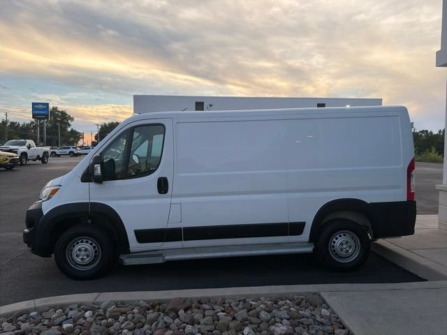 Used 2025 RAM ProMaster 2500 w/ U-Haul Equipment Group FWD image 3