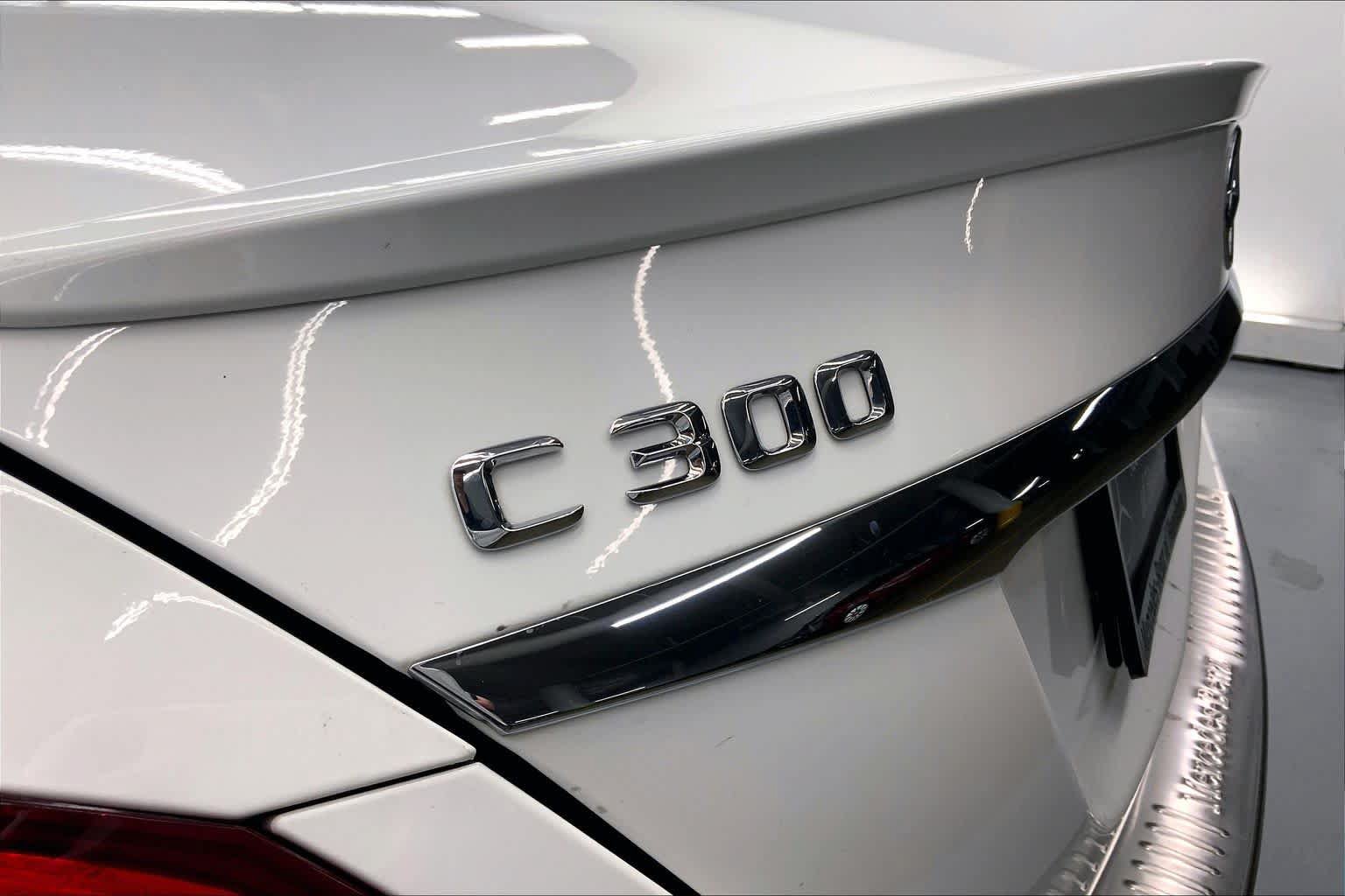 Used 2016 Mercedes-Benz C 300 Sedan image 14