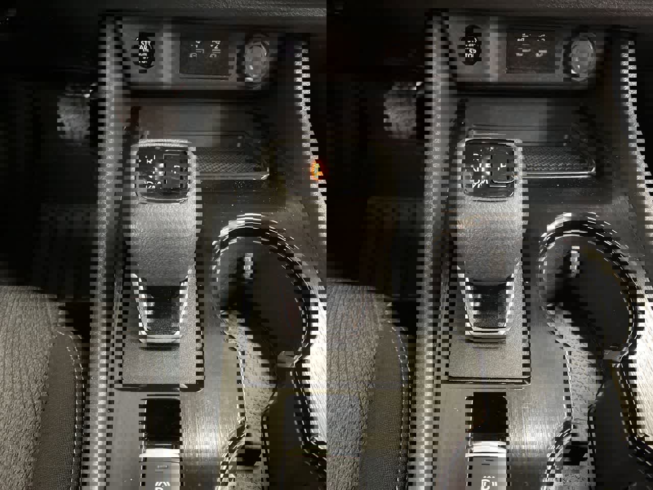 Used 2025 Nissan Rogue SV image 25