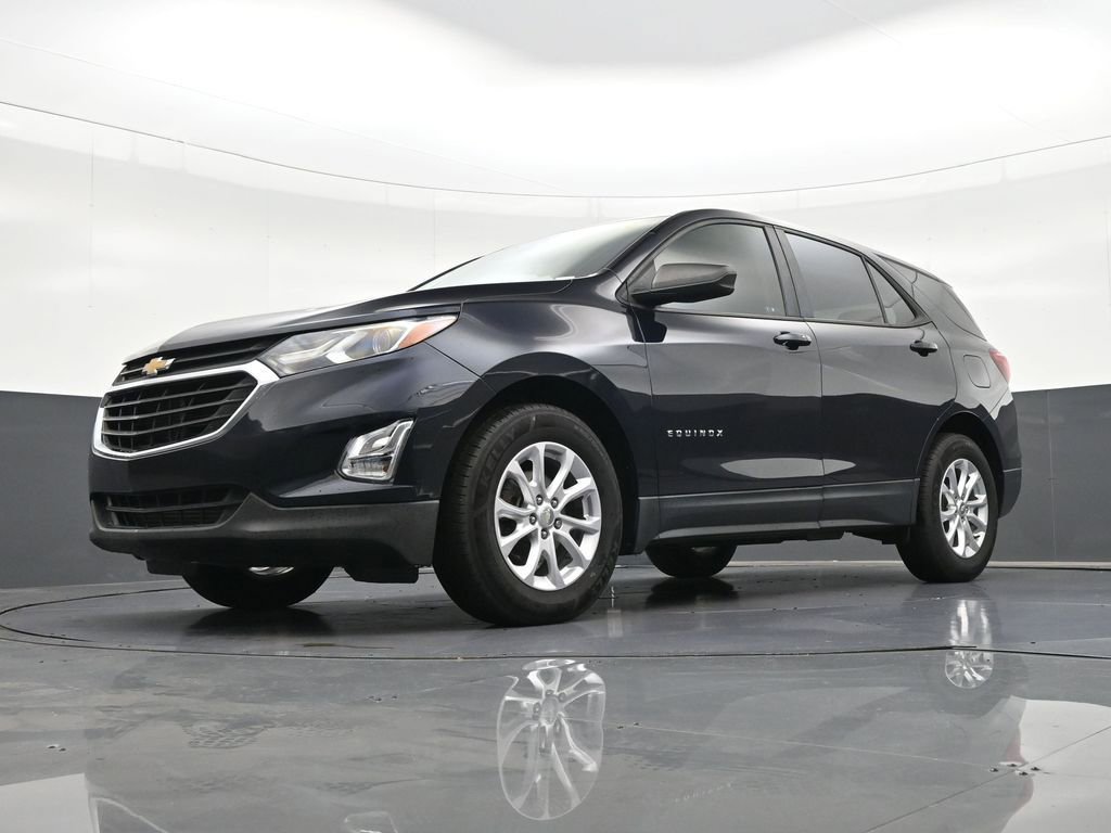 Used 2020 Chevrolet Equinox LS image 23