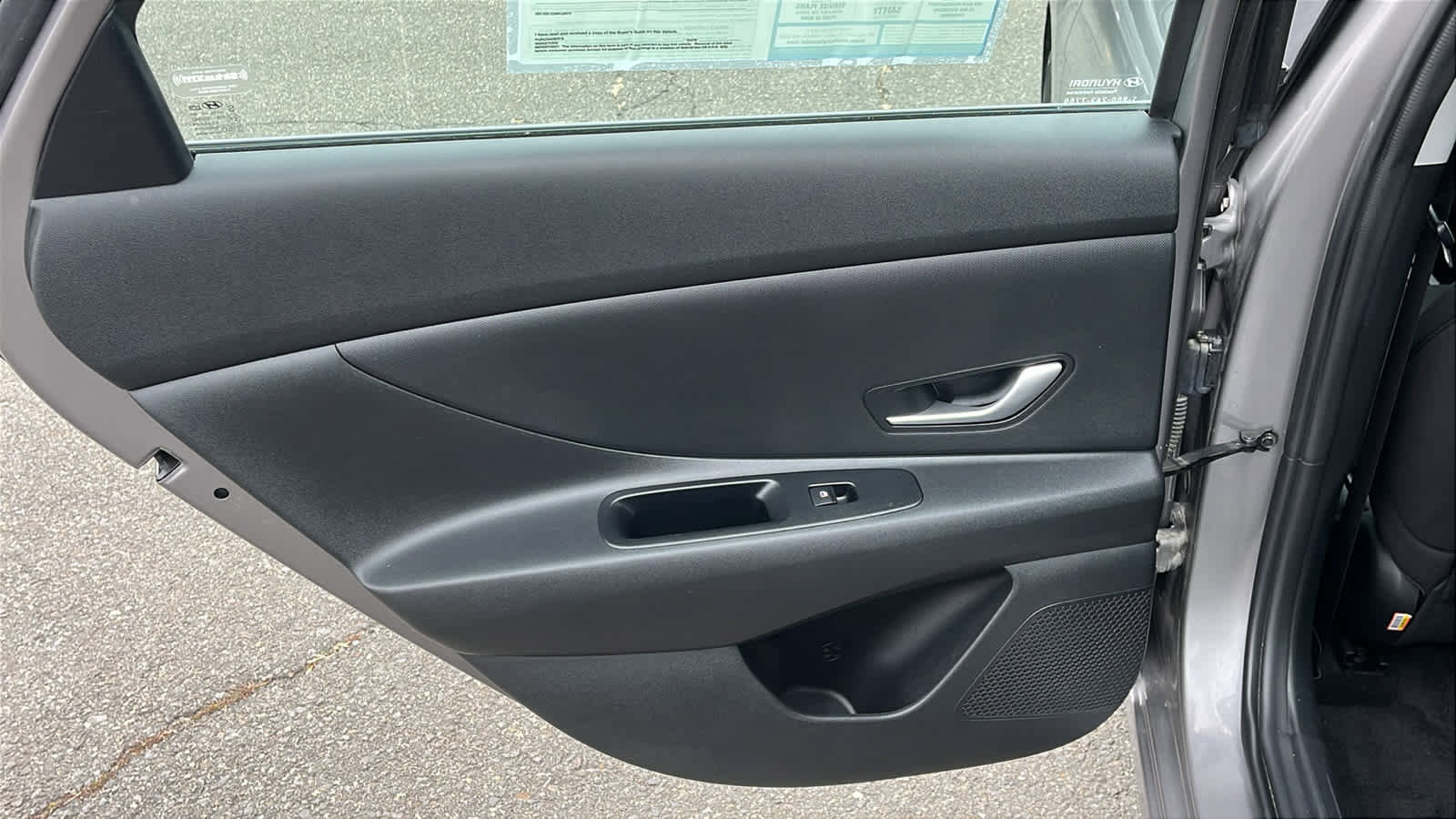 Used 2023 Hyundai Elantra SEL image 19