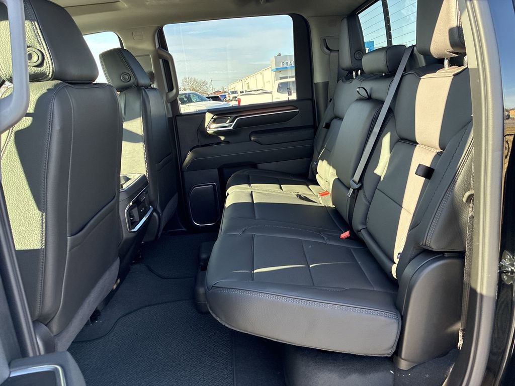 New 2026 GMC Sierra 2500 Denali w/ Denali Reserve Package image 19