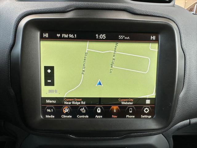 Certified 2022 Jeep Renegade Latitude w/ Convenience Group image 5