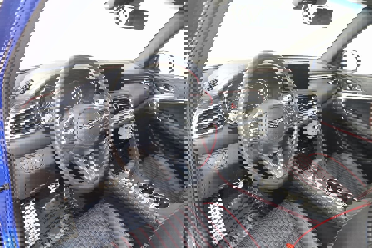 Used 2024 Genesis G70 3.3T Advanced image 31